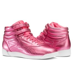 Reebok Women's Classics Freestyle HI Metallic Pink